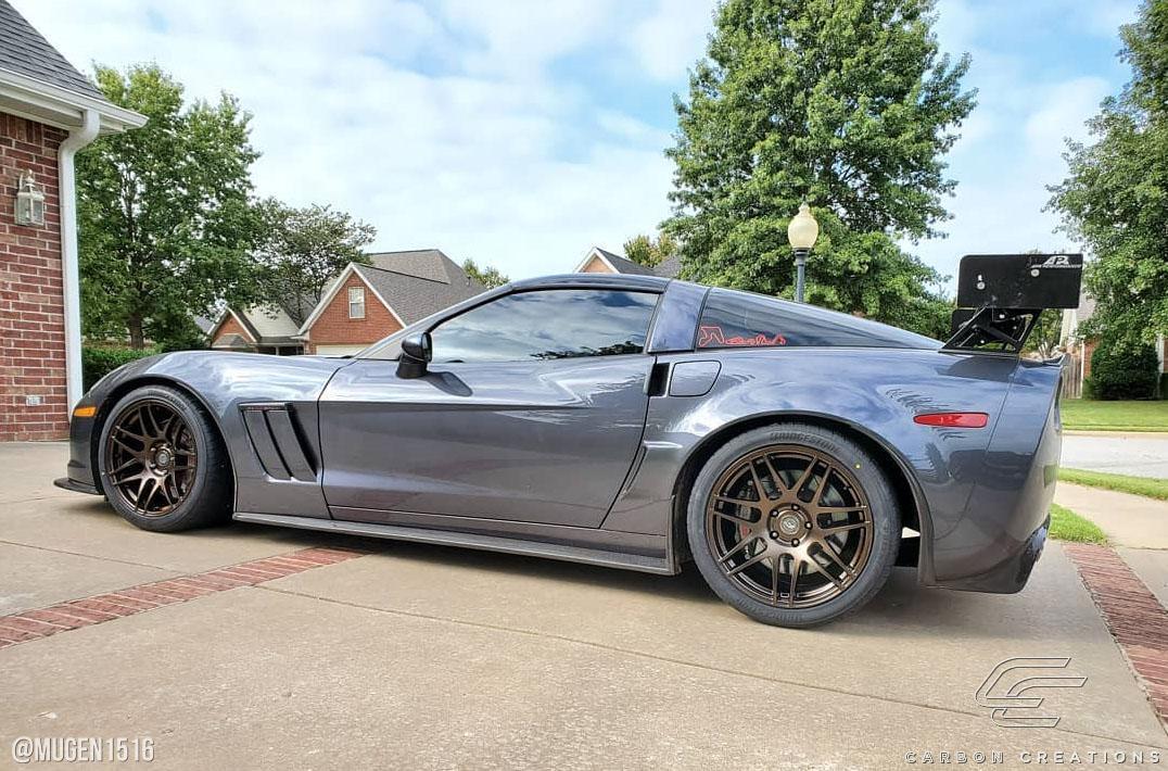 2005-2013 Chevrolet Corvette Carbon Creations GT500 Carbon Fiber Side Skirts - Image 3