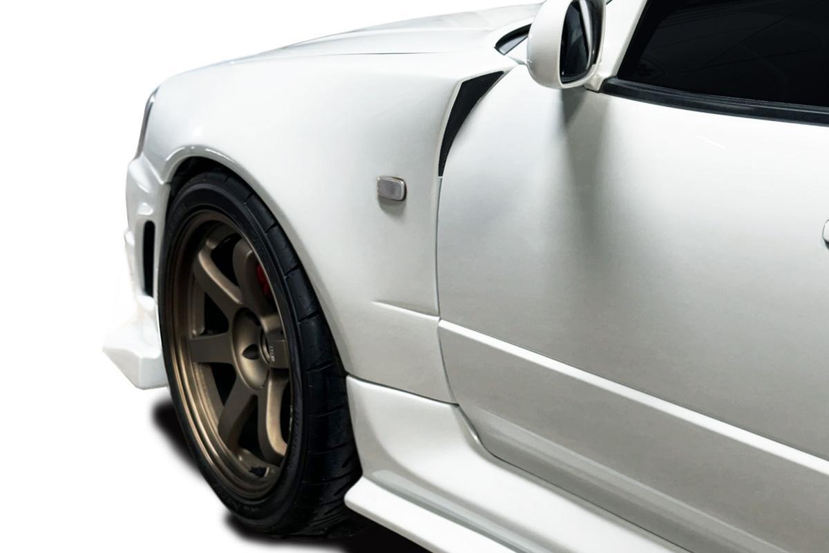 1999-2002 Nissan Skyline Duraflex Z-Tune Fender - Image 2